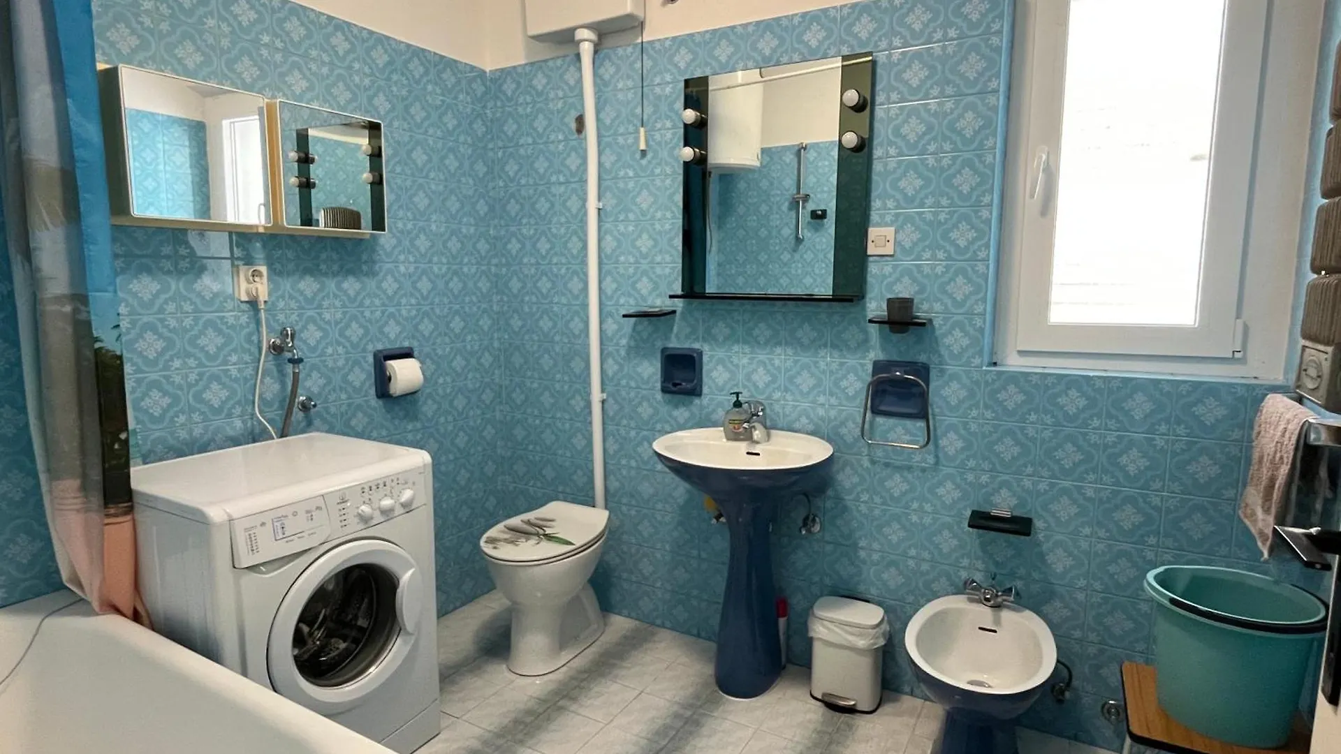 Sidus Maris, Spacious Seaside Apartment With Free Parking Martinscica